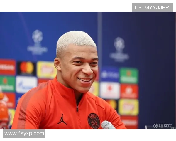 追溯绿茵传奇聚焦足球球星derek非凡生涯与荣耀瞬间